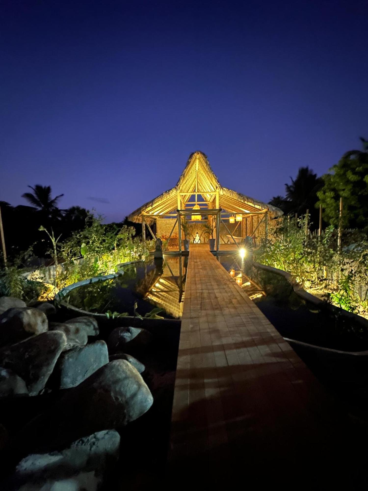 Villa Pantai Boutique Hotel Atins Bagian luar foto