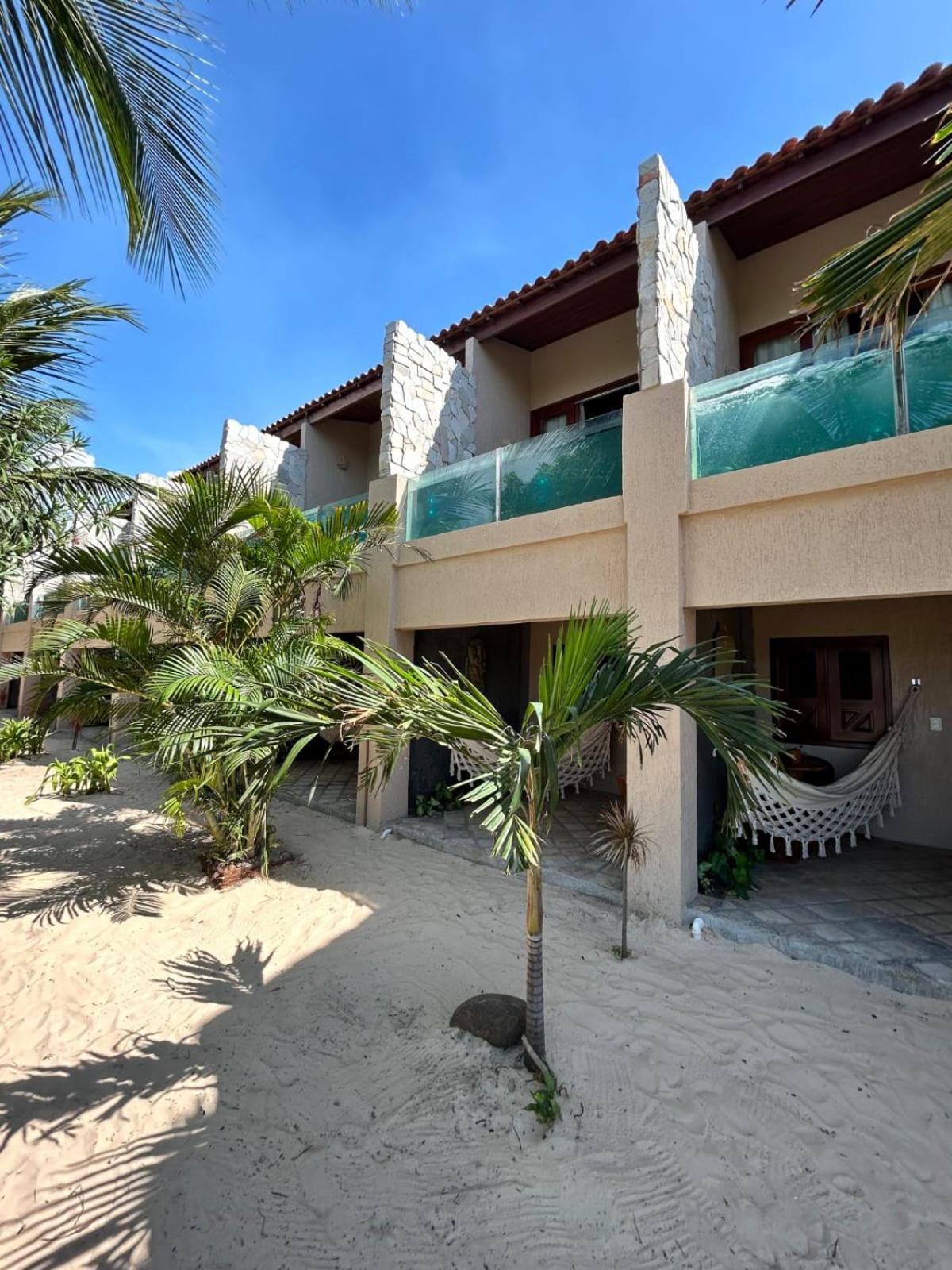 Villa Pantai Boutique Hotel Atins Bagian luar foto