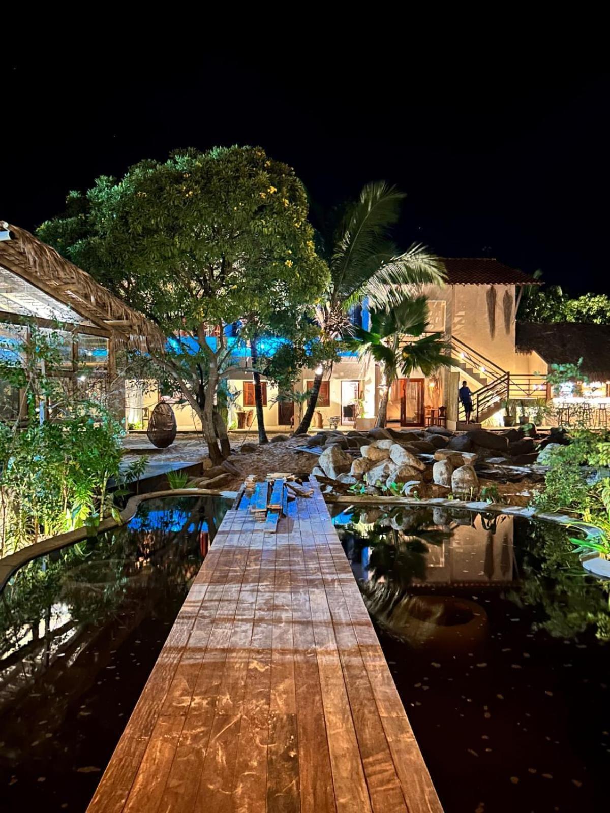 Villa Pantai Boutique Hotel Atins Bagian luar foto